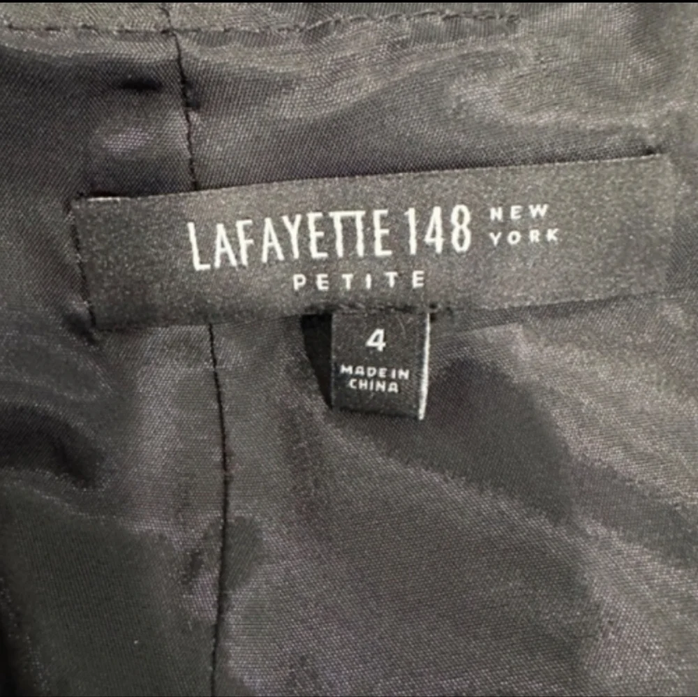 Lafayette 148 New York ADELINA Pencil Skirt 100٪ Supple Paneled Leather Bodycon